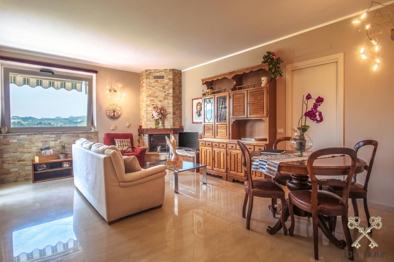 Sunny House Apartment Diano d'Alba Exterior photo