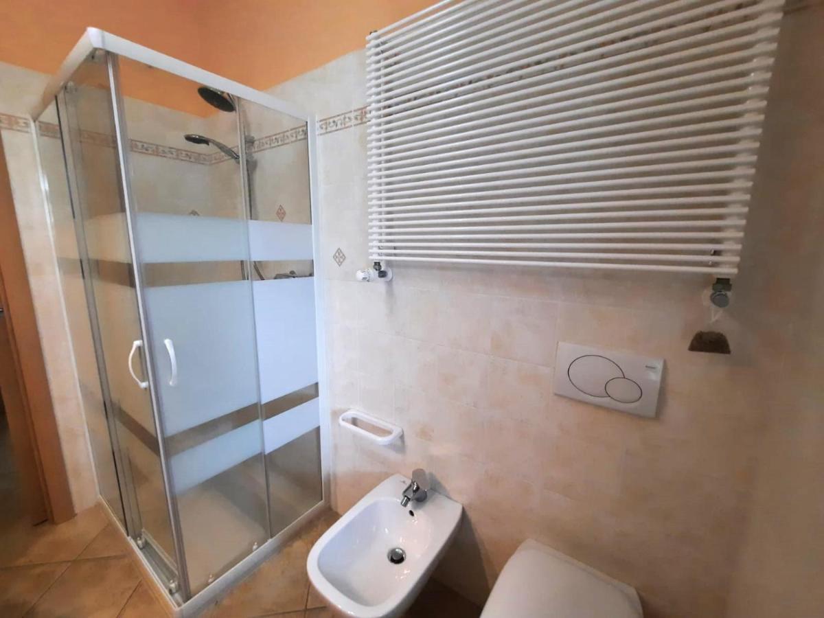 Sunny House Apartment Diano d'Alba Exterior photo